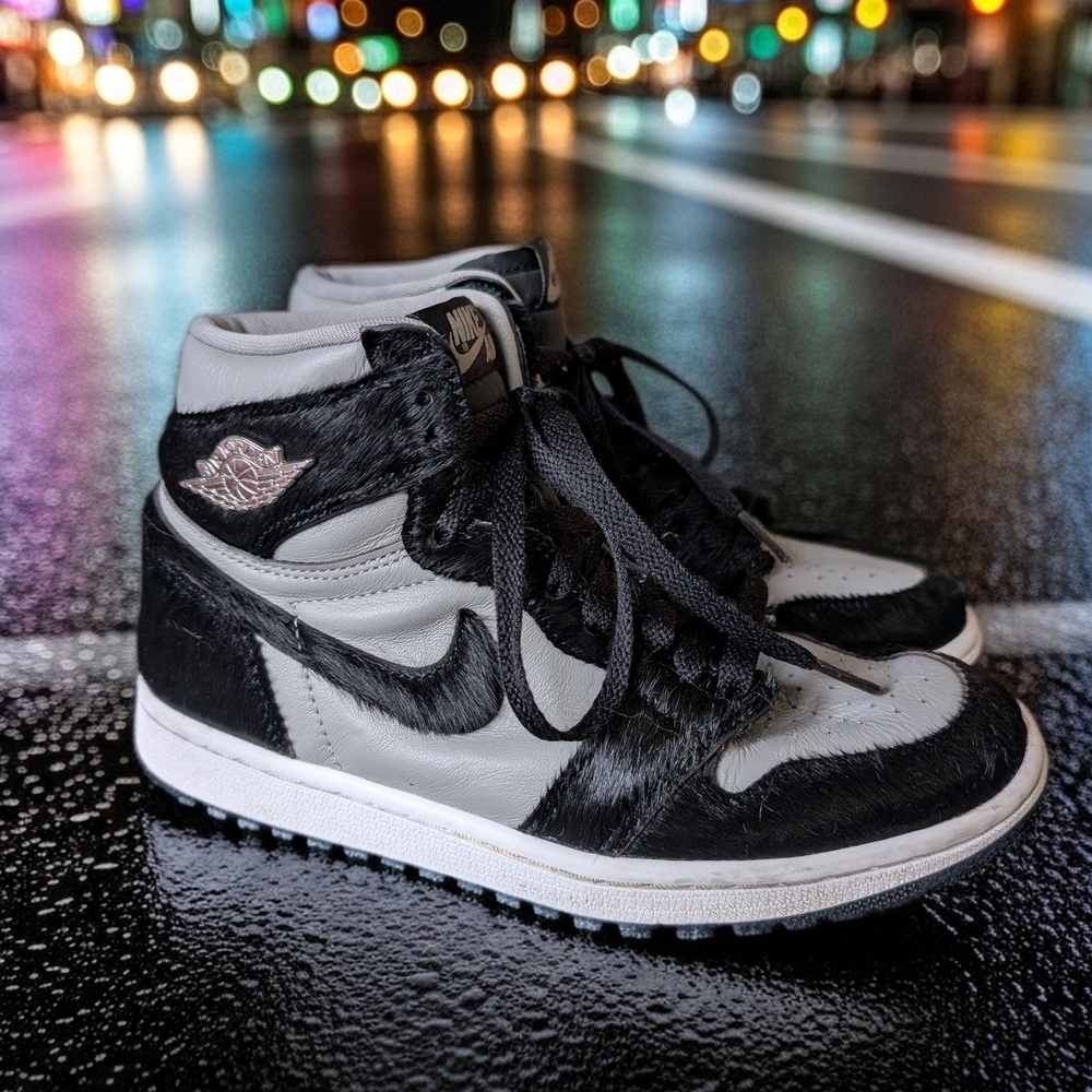Women's Air Jordan 1 Retro High OG "Twist 2.0".  Women's Size 6